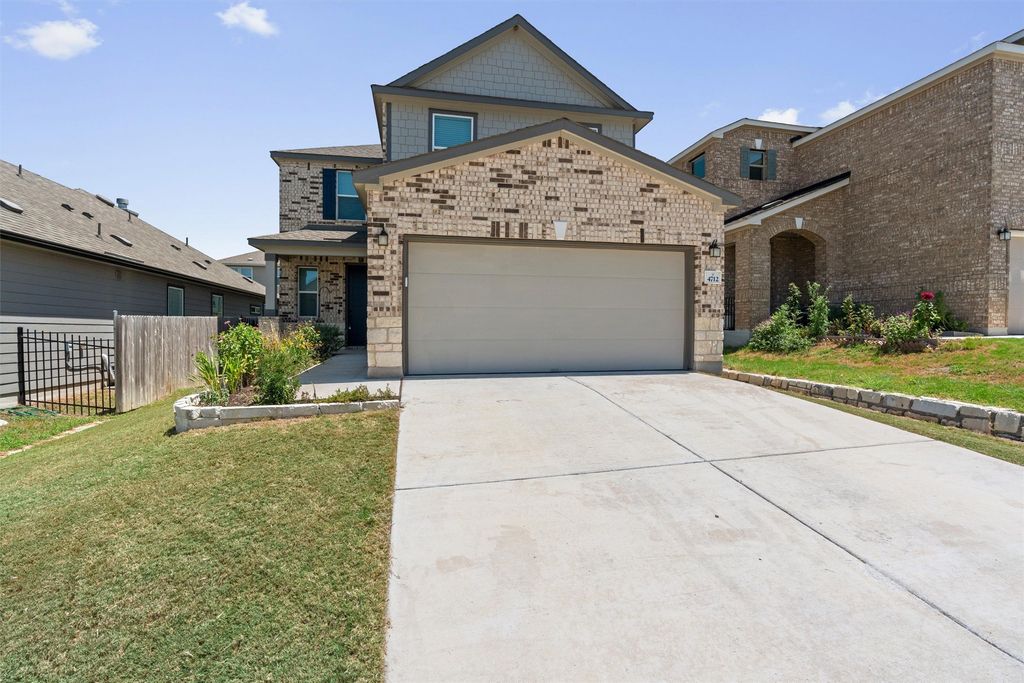 4712 Pell Road, Manor