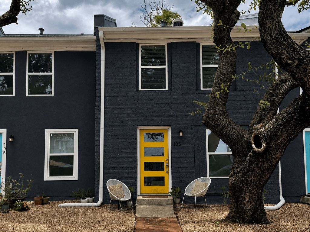 6211 Manor Road 105, Austin