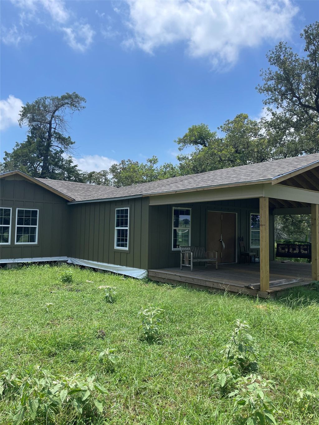 2238 Flash Circle, Luling