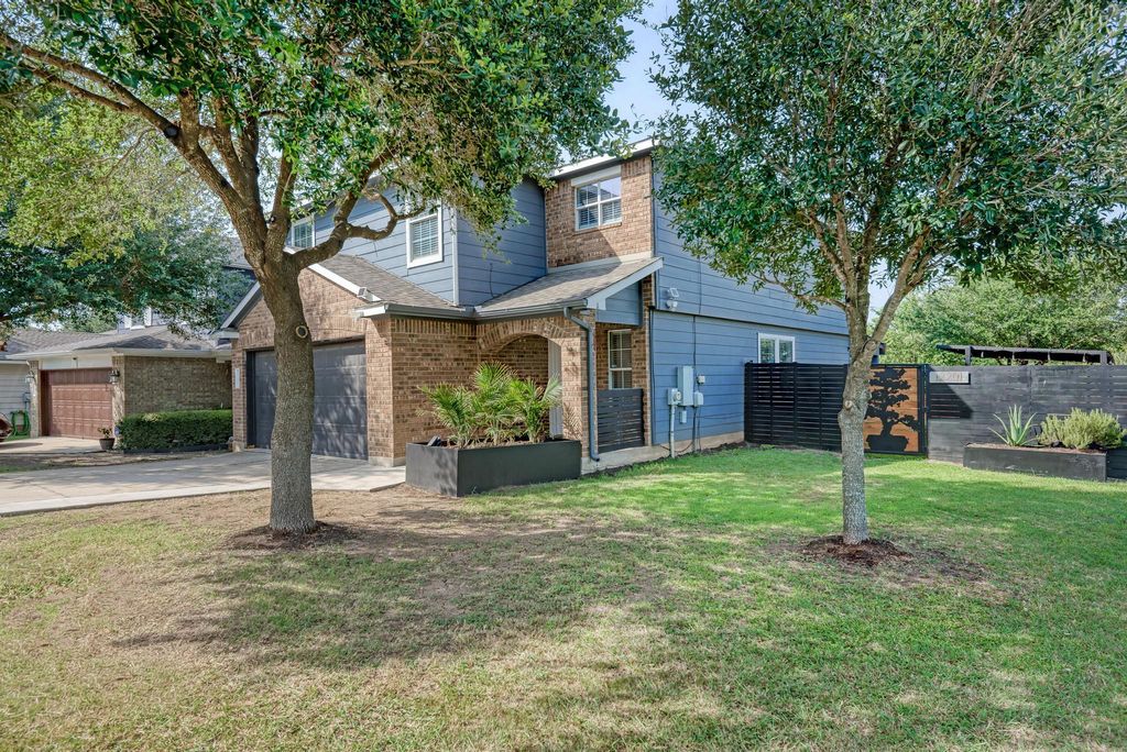 12201 Paloma Blanca Way, Del Valle