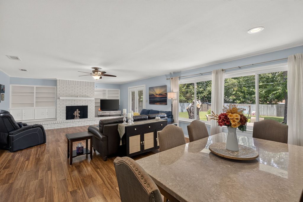 206 Corder Lane, Burnet