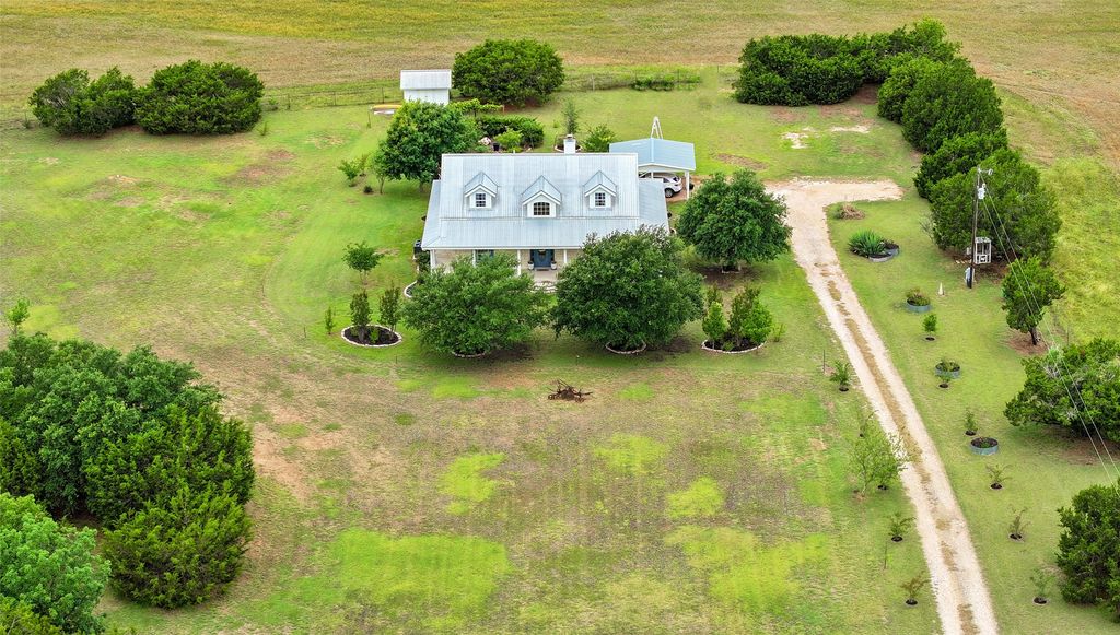 1505 County Road 315, Jarrell