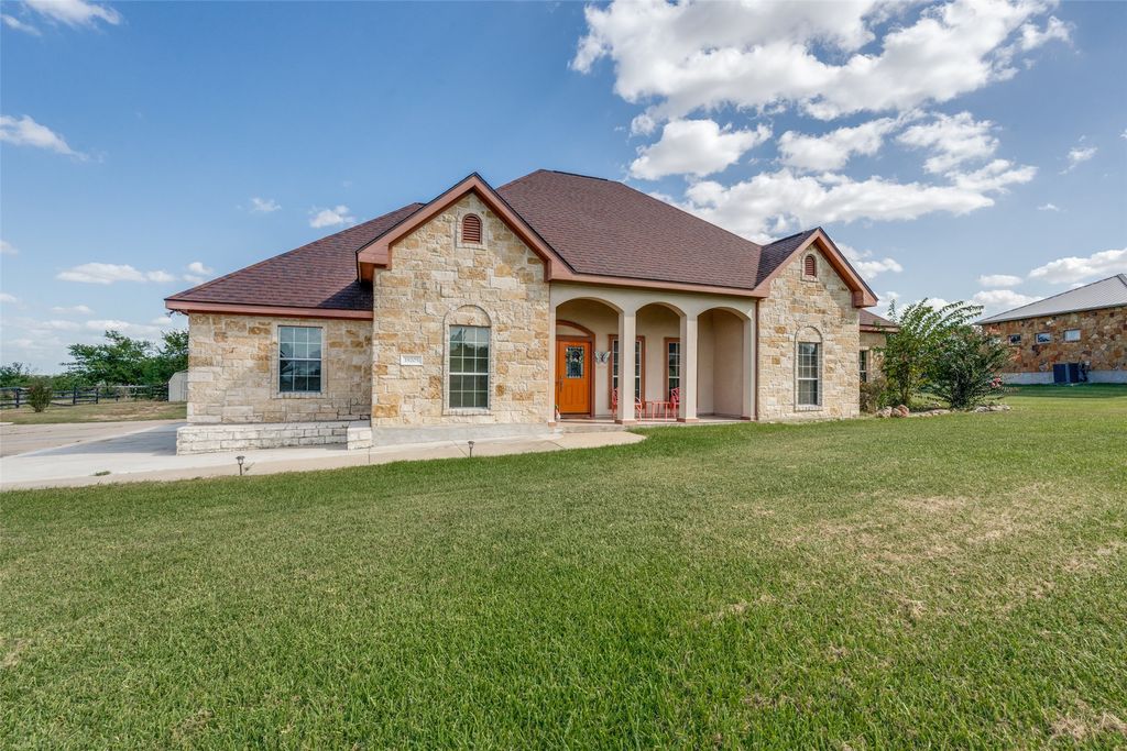 19205 Saint Raguel Road, Manor