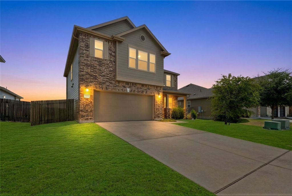 13733 James Garfield Street, Manor