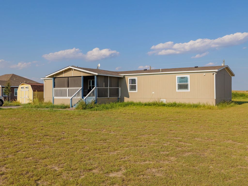 2877 County Road 463 Road, Elgin