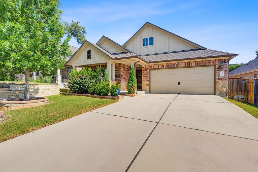 228 Tangled Brush Drive, Manchaca
