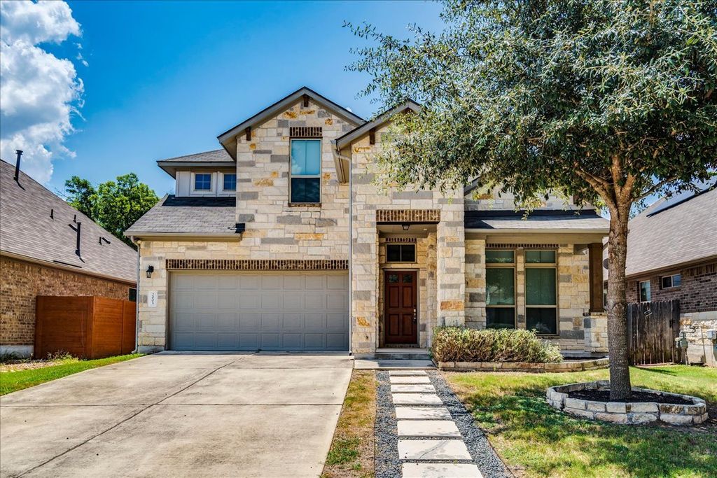 2005 Garretts Way, Manchaca