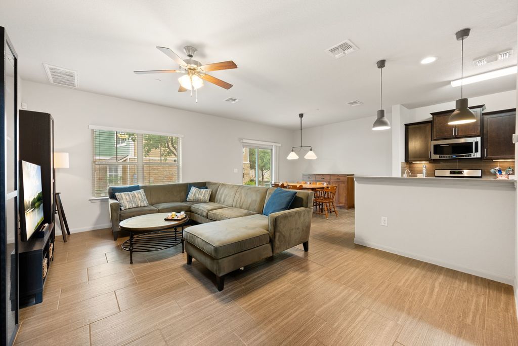 1620 Bryant Drive 2005, Round Rock