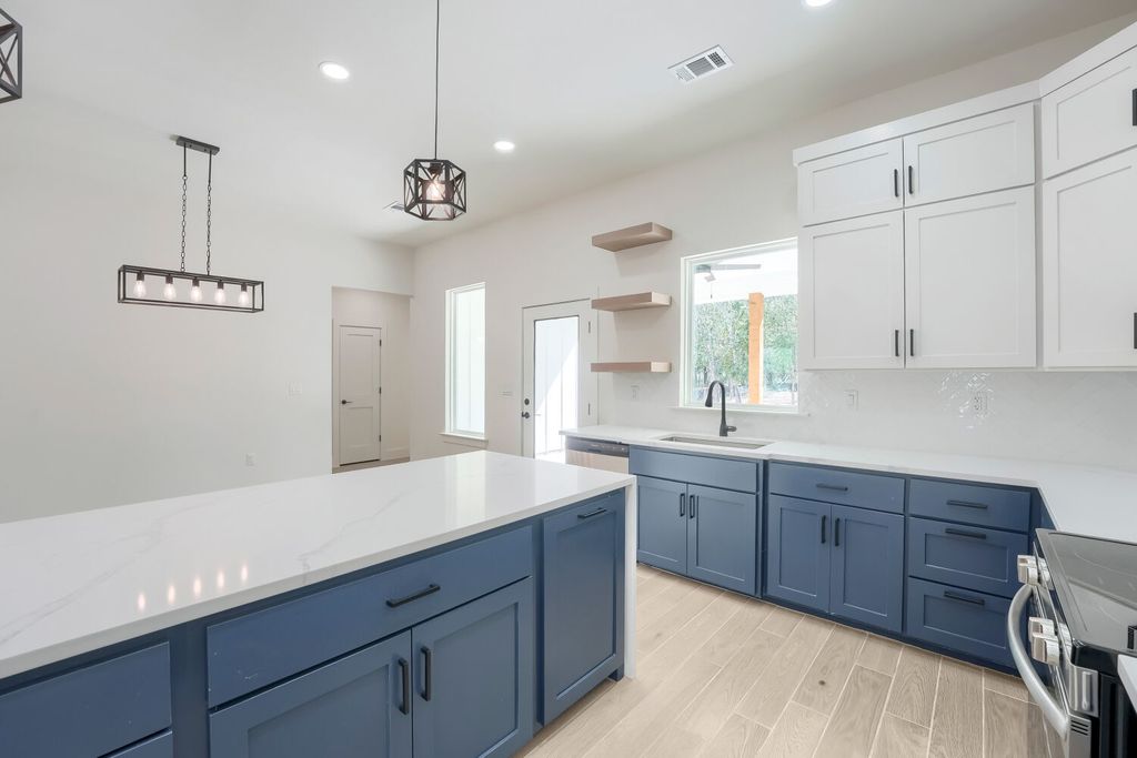 334 Nene Lane, Bastrop