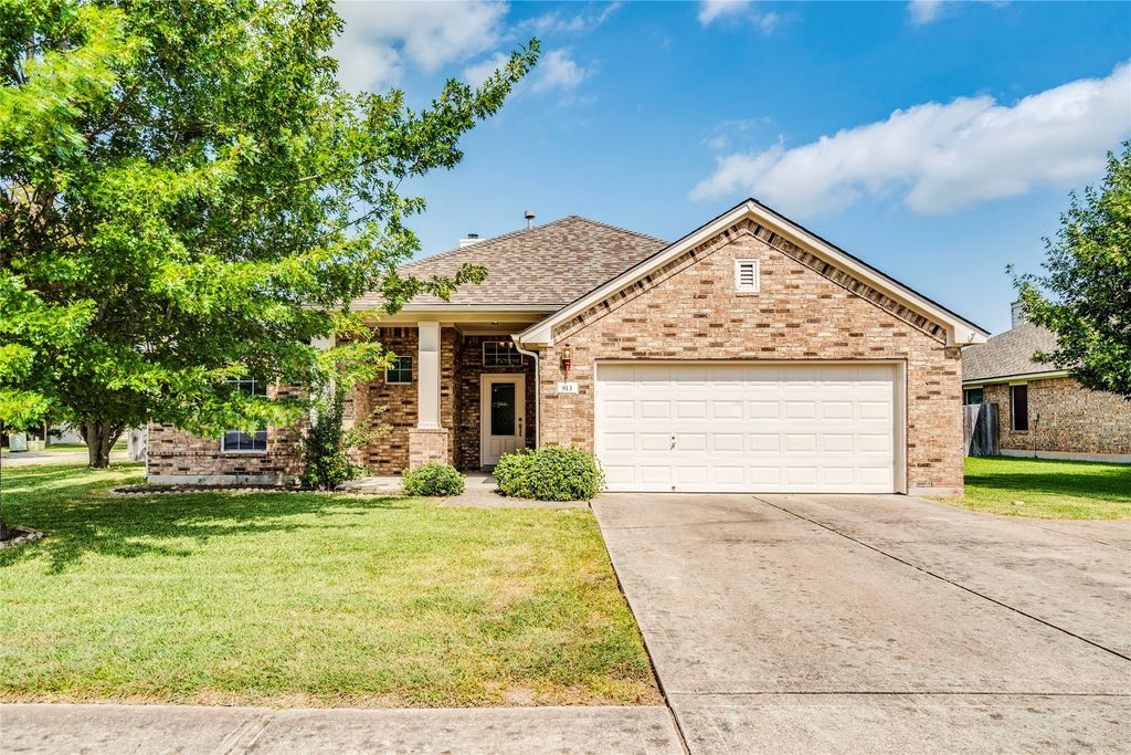 813 Kingston Lacy Boulevard, Pflugerville