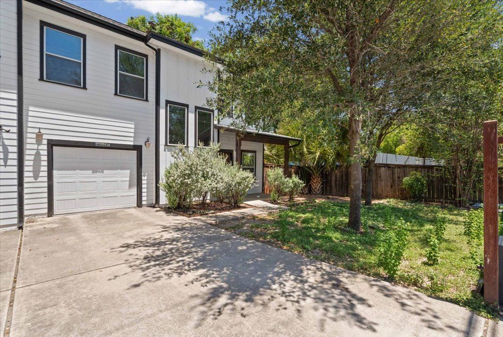 3304 E 5th Street B, Austin