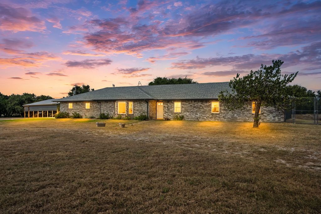 851 San Gabriel Drive, Liberty Hill