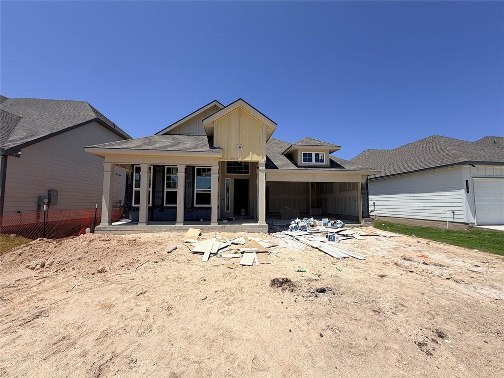 254 Gus Loop, Jarrell
