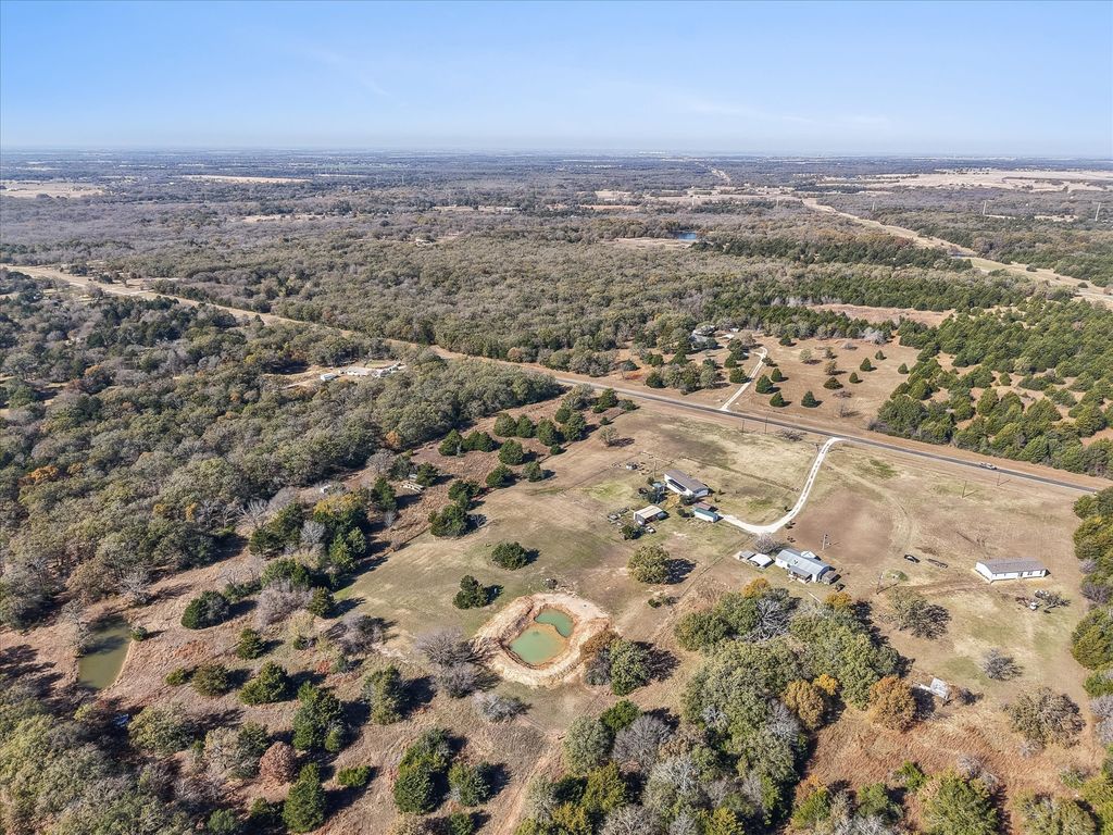 16857 Fm 639 Road E, Purdon
