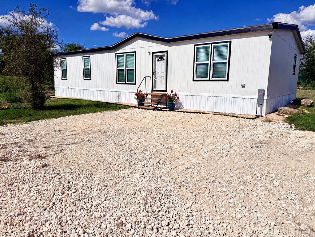 30 Tower Rd Road, Lockhart