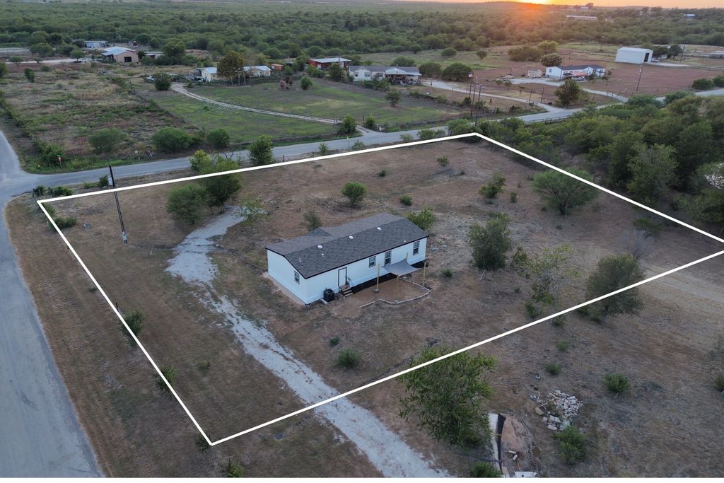 30 Tower Rd Road, Lockhart