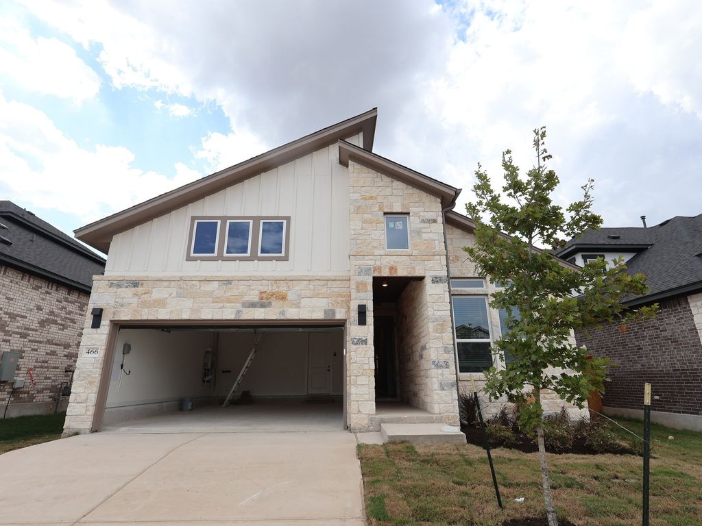 466 Bishop Wood Road, Dripping Springs