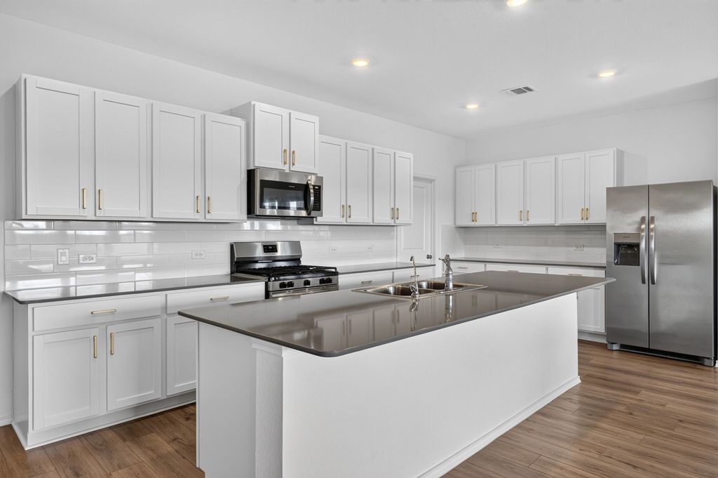 1265 Aquilla Drive, Leander