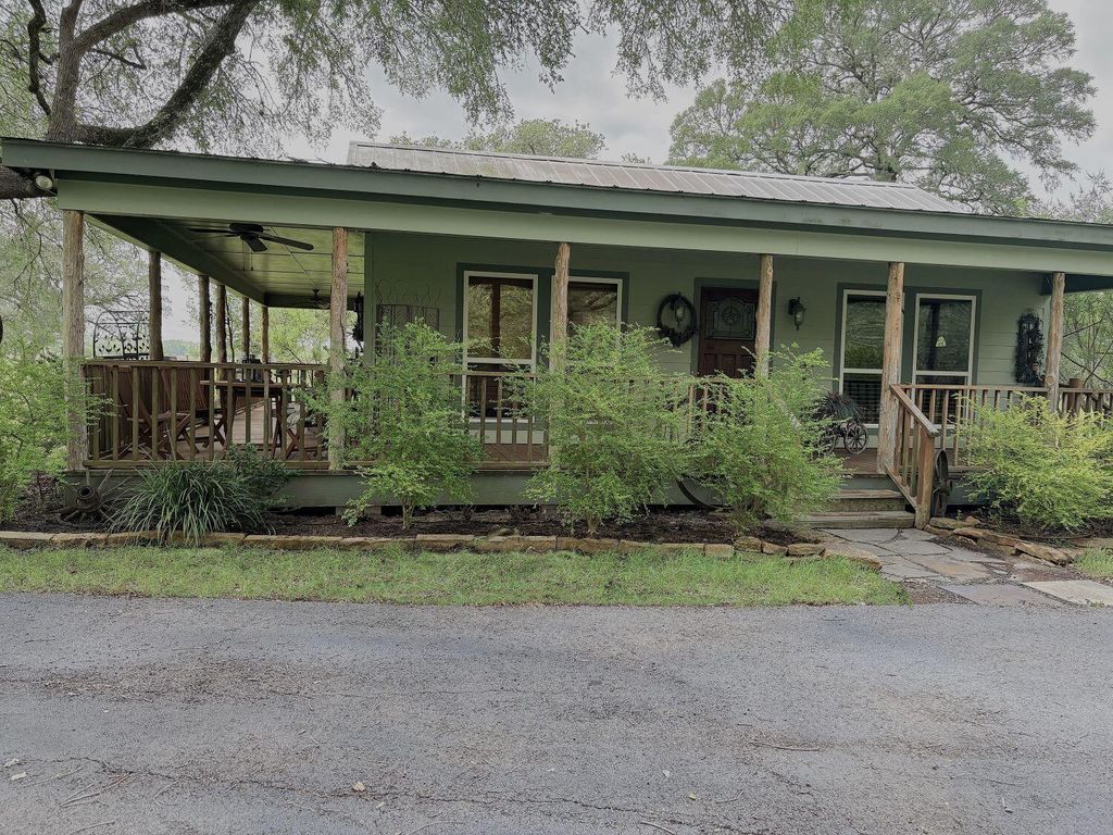 425 Willow Springs Road, Fayetteville