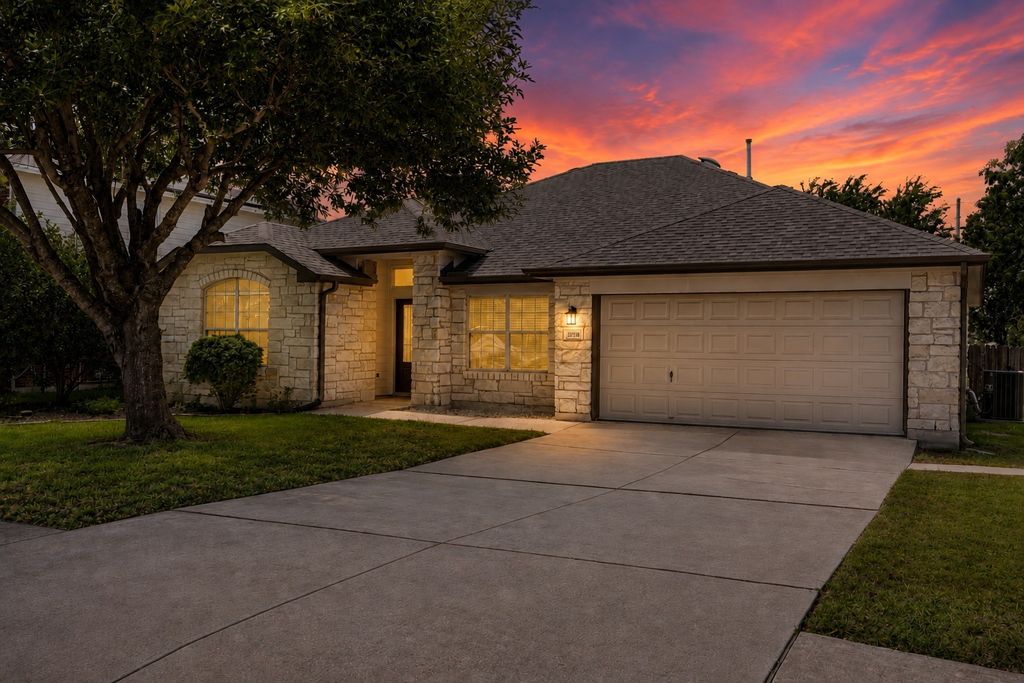18916 Alnwick Castle Drive, Pflugerville