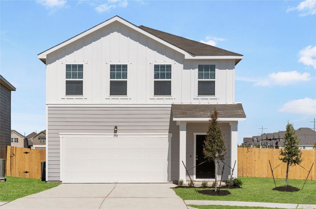 701 Cliff Drive, Maxwell