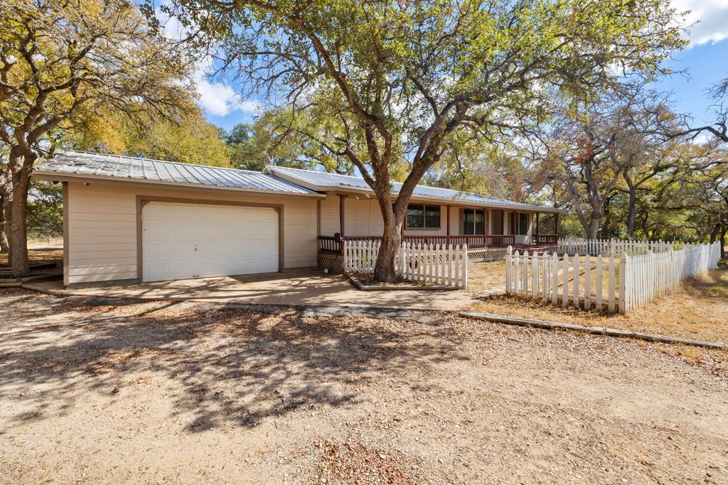 1151 Live Oak Trail, Liberty Hill