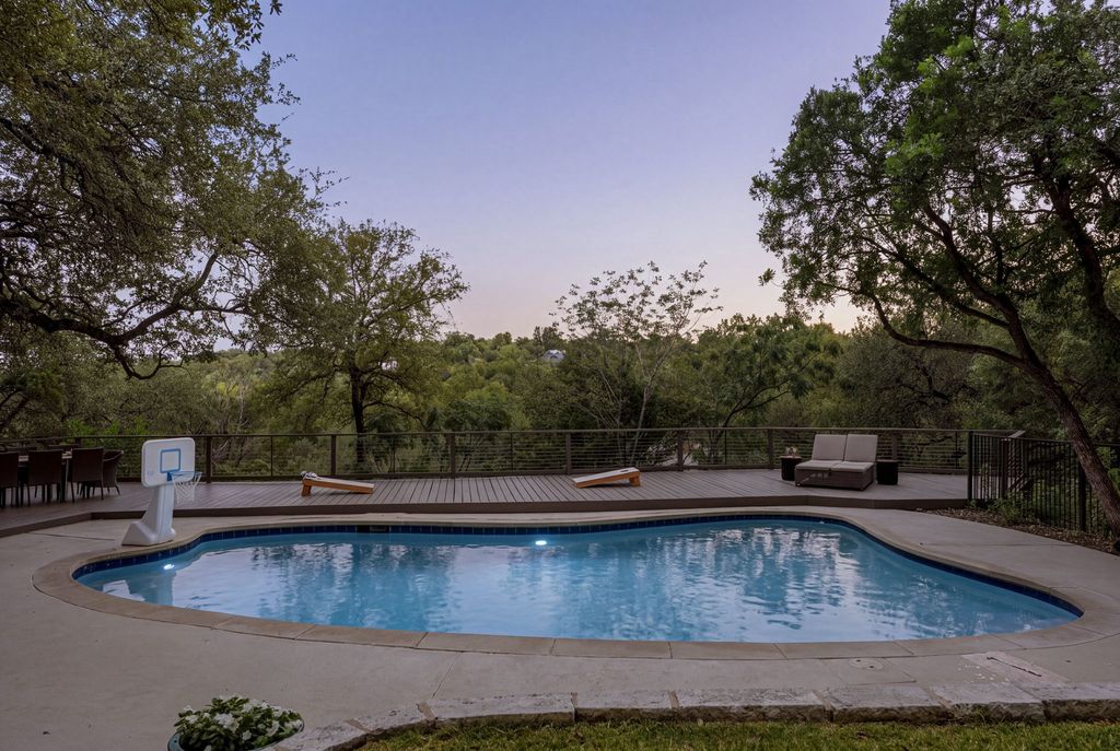 3902 Knollwood Drive A, Austin