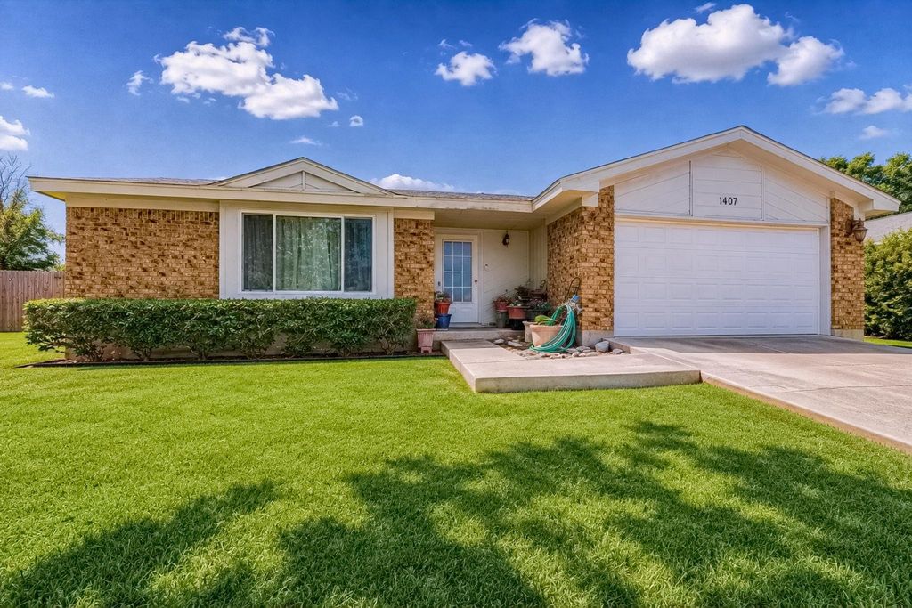 1407 Gatlinburg Drive, Pflugerville
