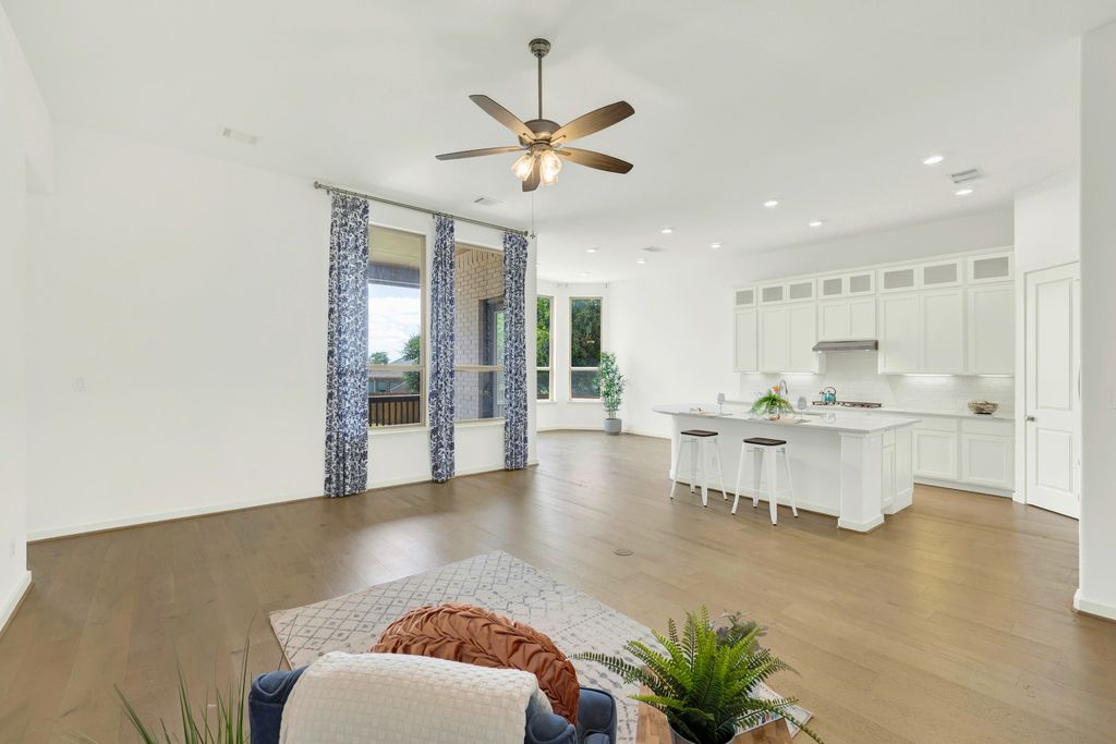 209 Lady Bug Road, San Marcos