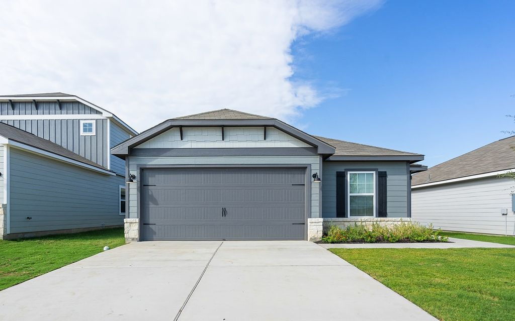 237 W Luna Blue Lane, Jarrell