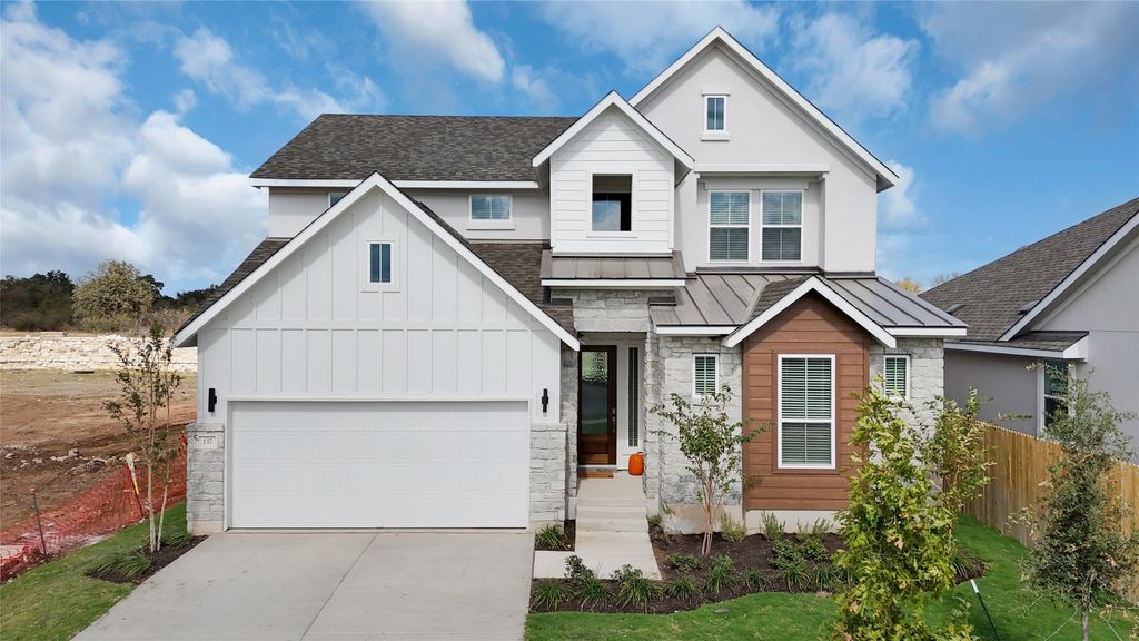 313 West Faulkner Street, Liberty Hill