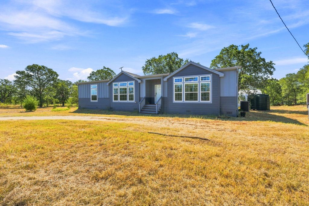 615 Green Acre Drive, Dale
