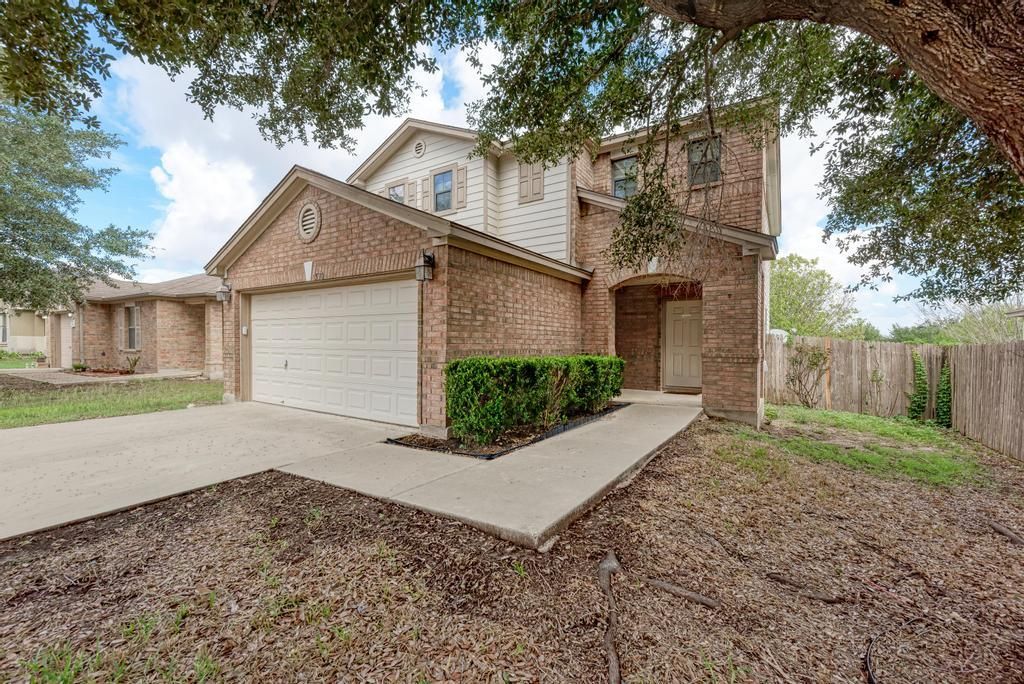 530 Sheep Trail Drive, Kyle