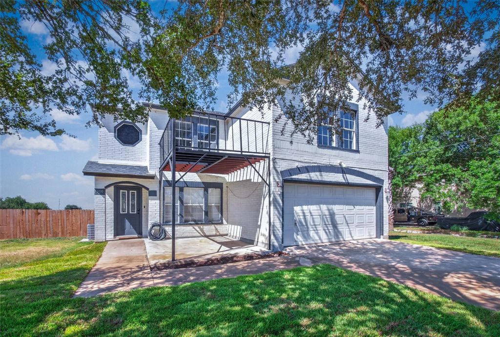 3000 Ridgemont Lane, Kyle