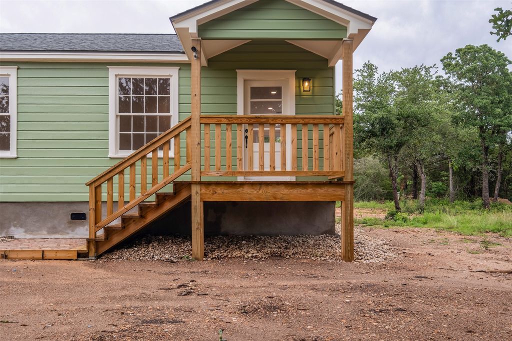 251 Foothill Road, Bastrop