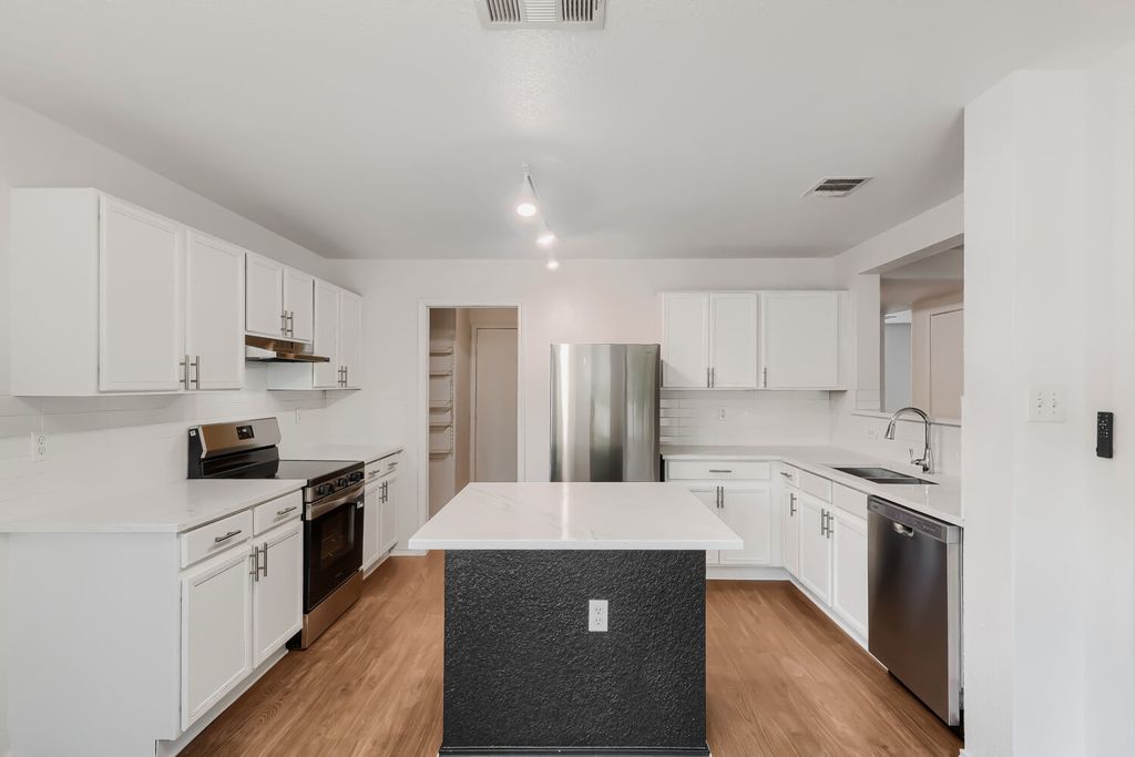 216 Capistrano Drive, San Marcos