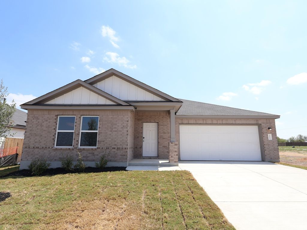 12721 Setting Peak Lane, Buda