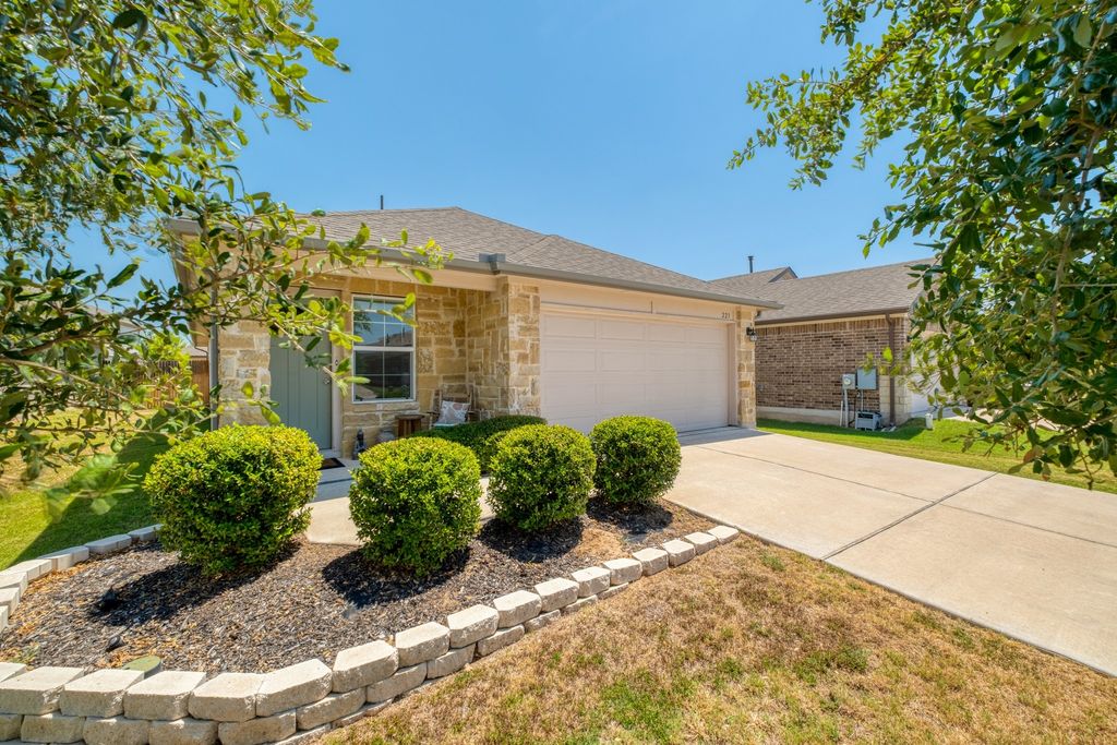 223 Tributary Way, Bastrop