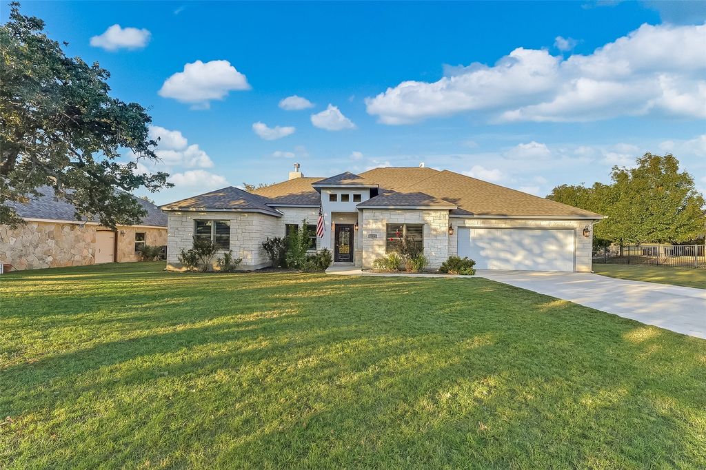 216 Enclave Drive, Kingsland