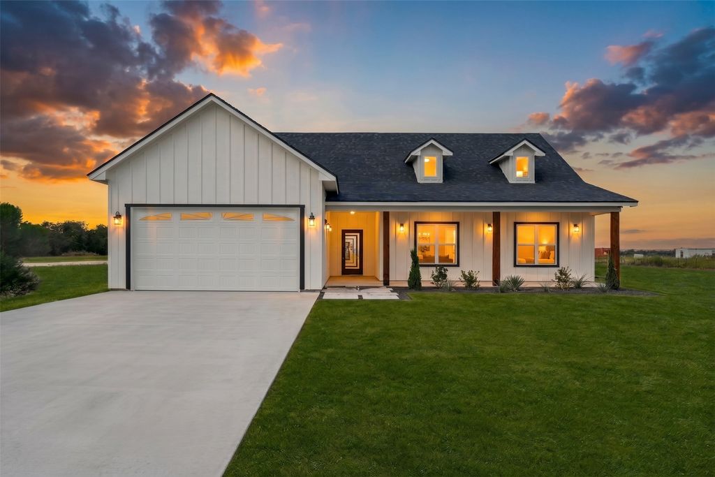 4815 Fm 485, Buckholts
