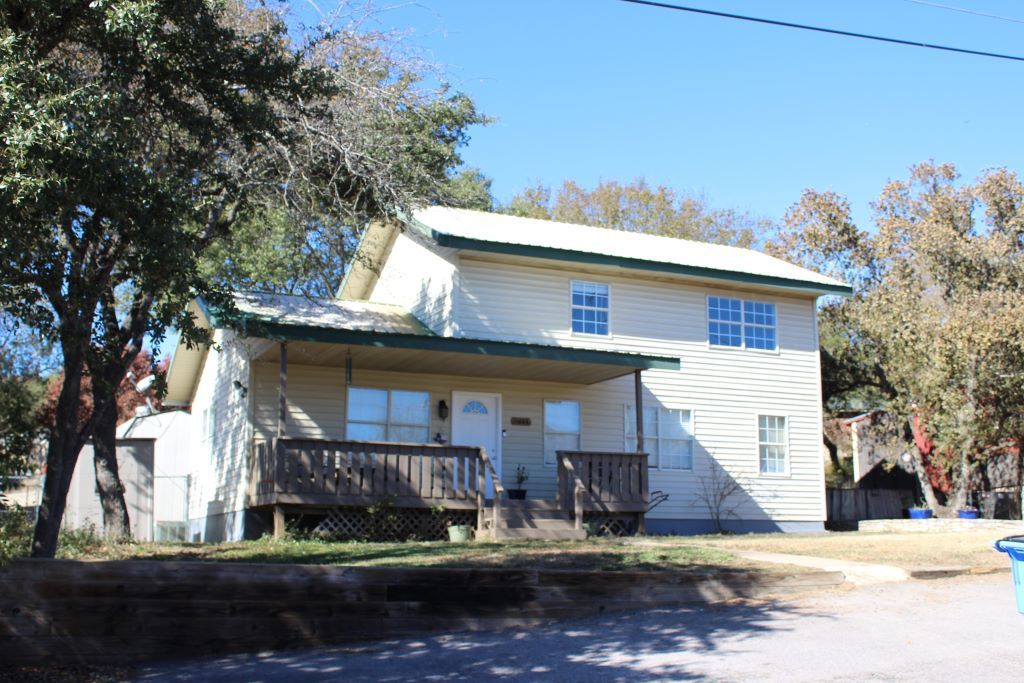 11004 Elm Street, Jonestown