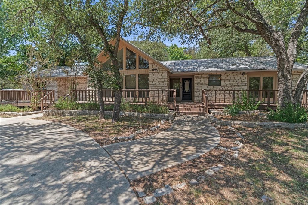 2500 Rolling Oaks, San Marcos