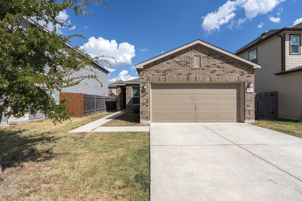 6317 Carriage Pines Drive, Del Valle