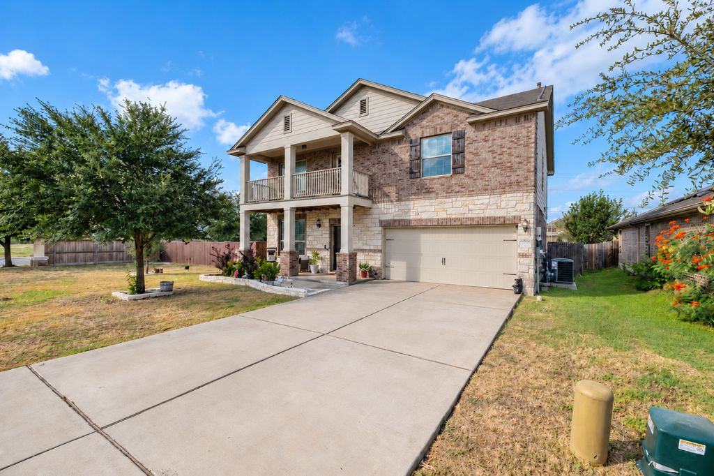 3725 Anchor Bay Drive, Pflugerville
