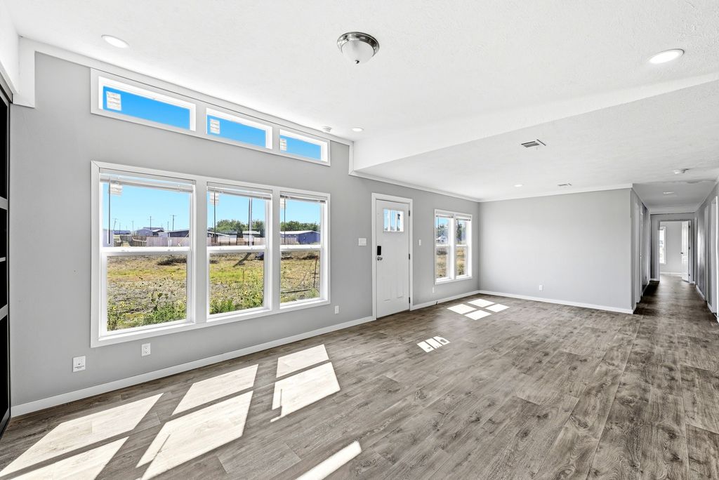 108 Dalia Court, Del Valle