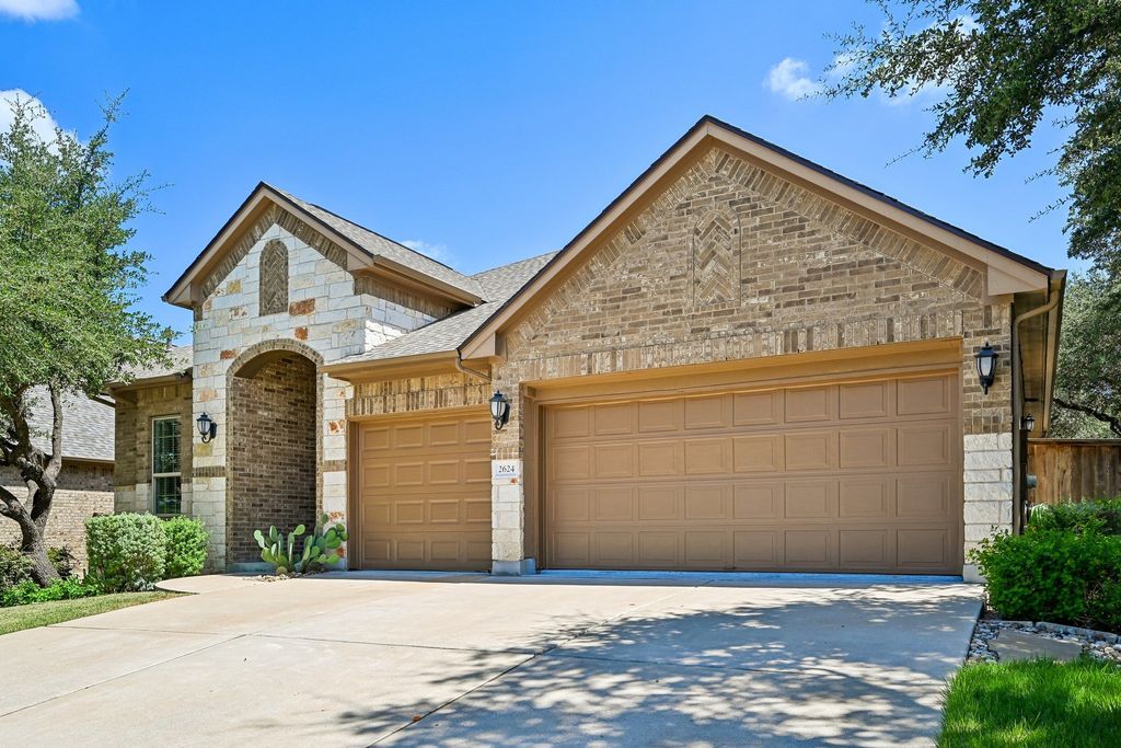 2624 Shumard Bluff Drive, Leander