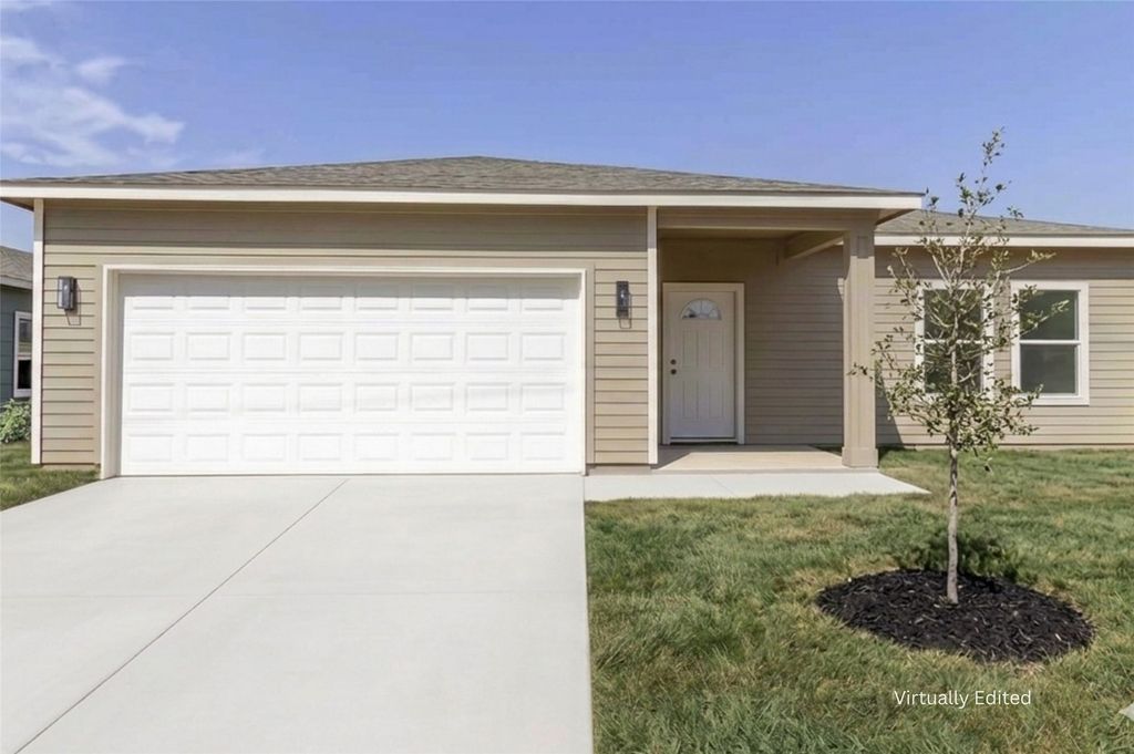 309 Myrtle Road, Smithville