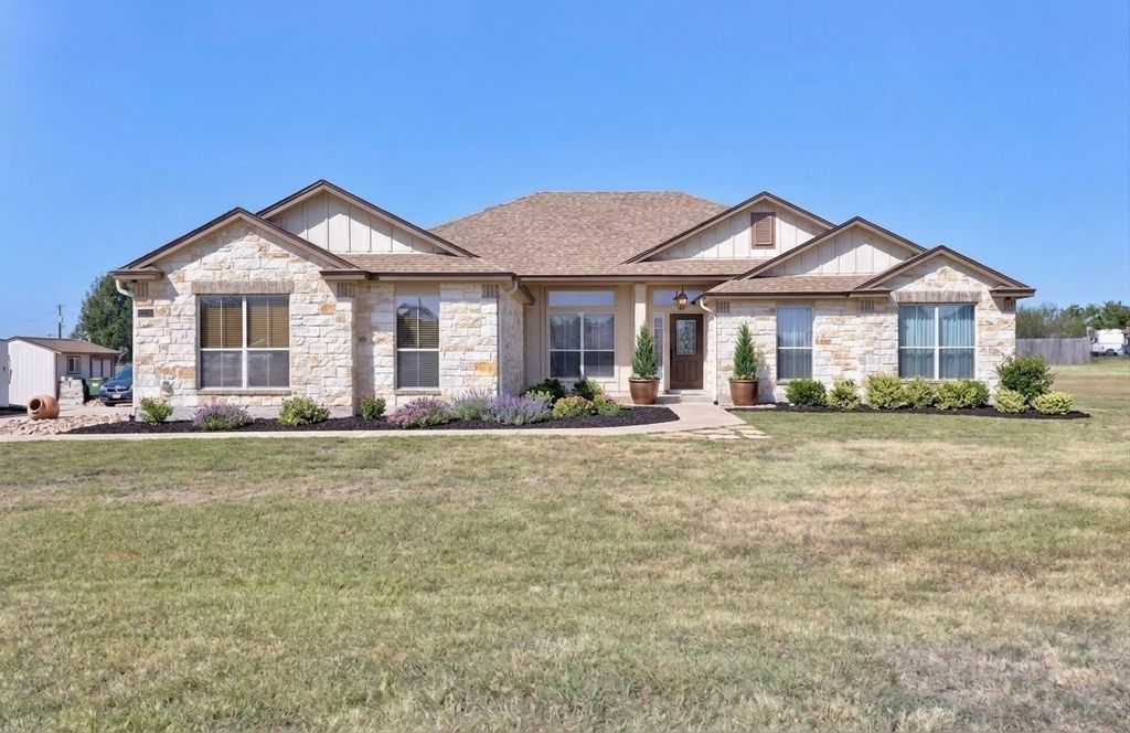 104 S Buckboard, Liberty Hill