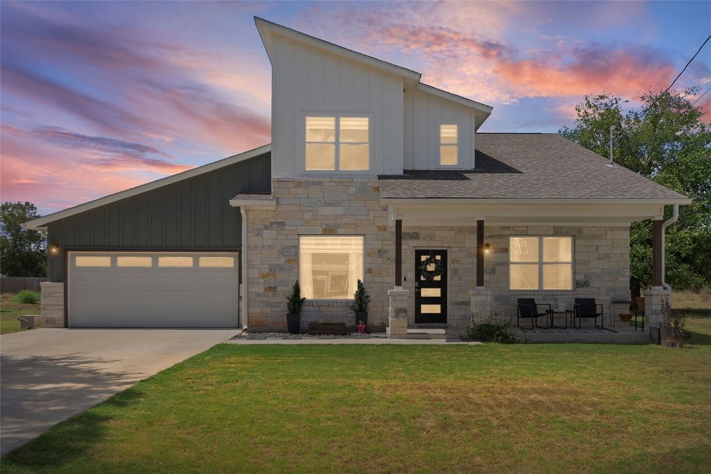 133 Koele Court, Bastrop