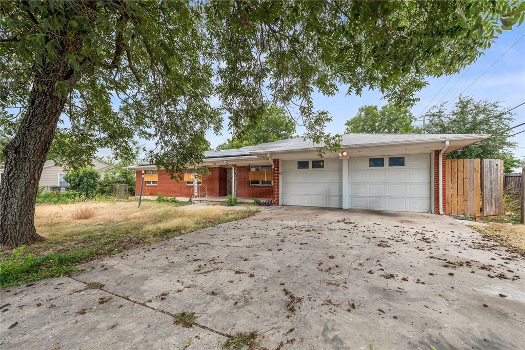 1202 S 51st Street, Temple